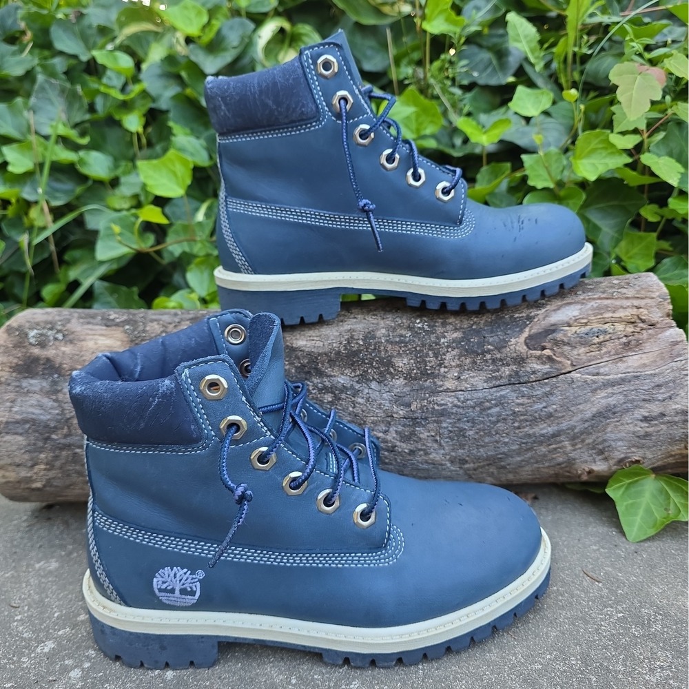 Timberland Women's 6 Inch Premium Boots Blue Size 3.5